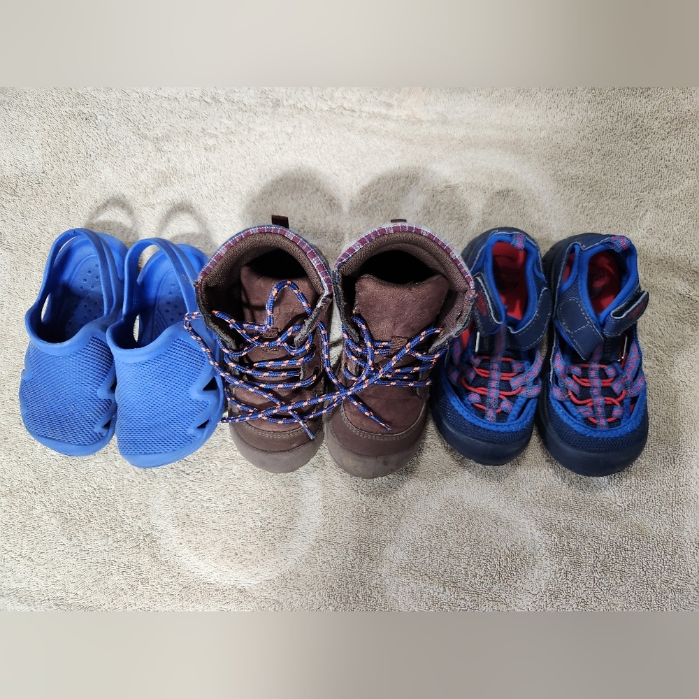 Osh kosh toddler boys boots sandles size 8
